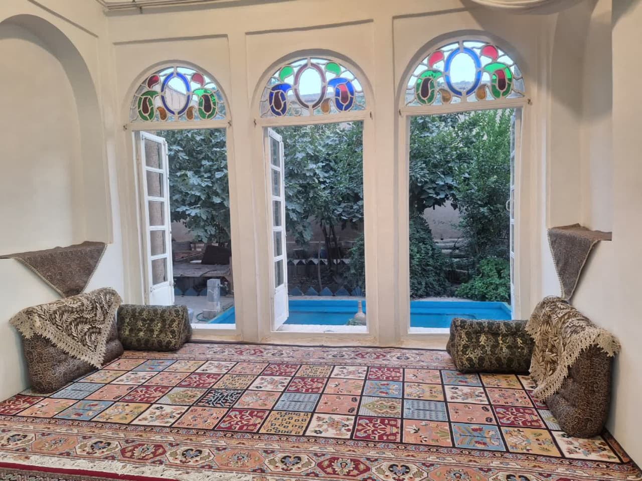 اتاق سه دری